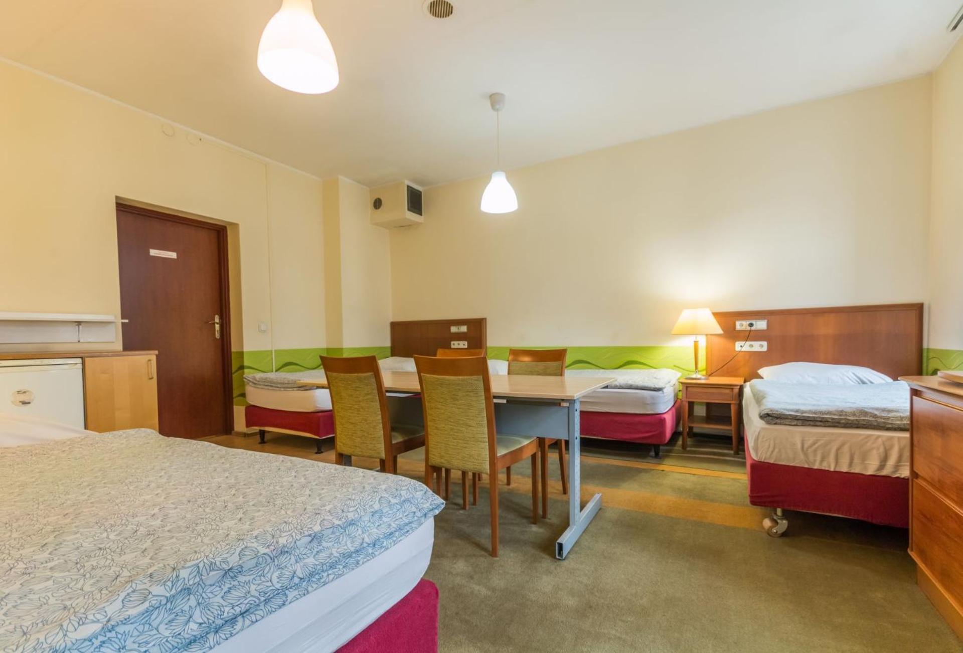 Hostel Nina Katowice Extérieur photo